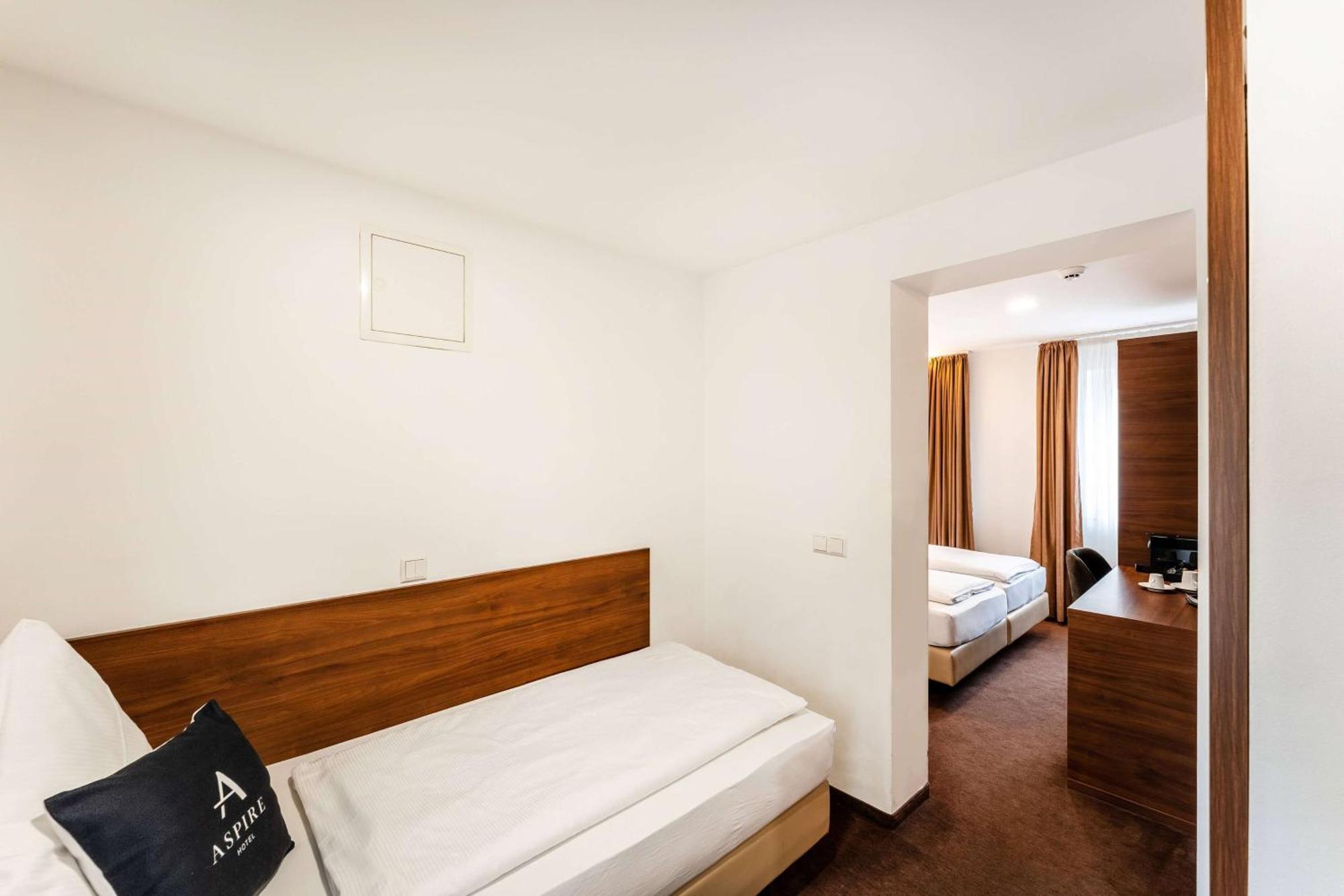 Stadthotel Reutlingen Eksteriør bilde