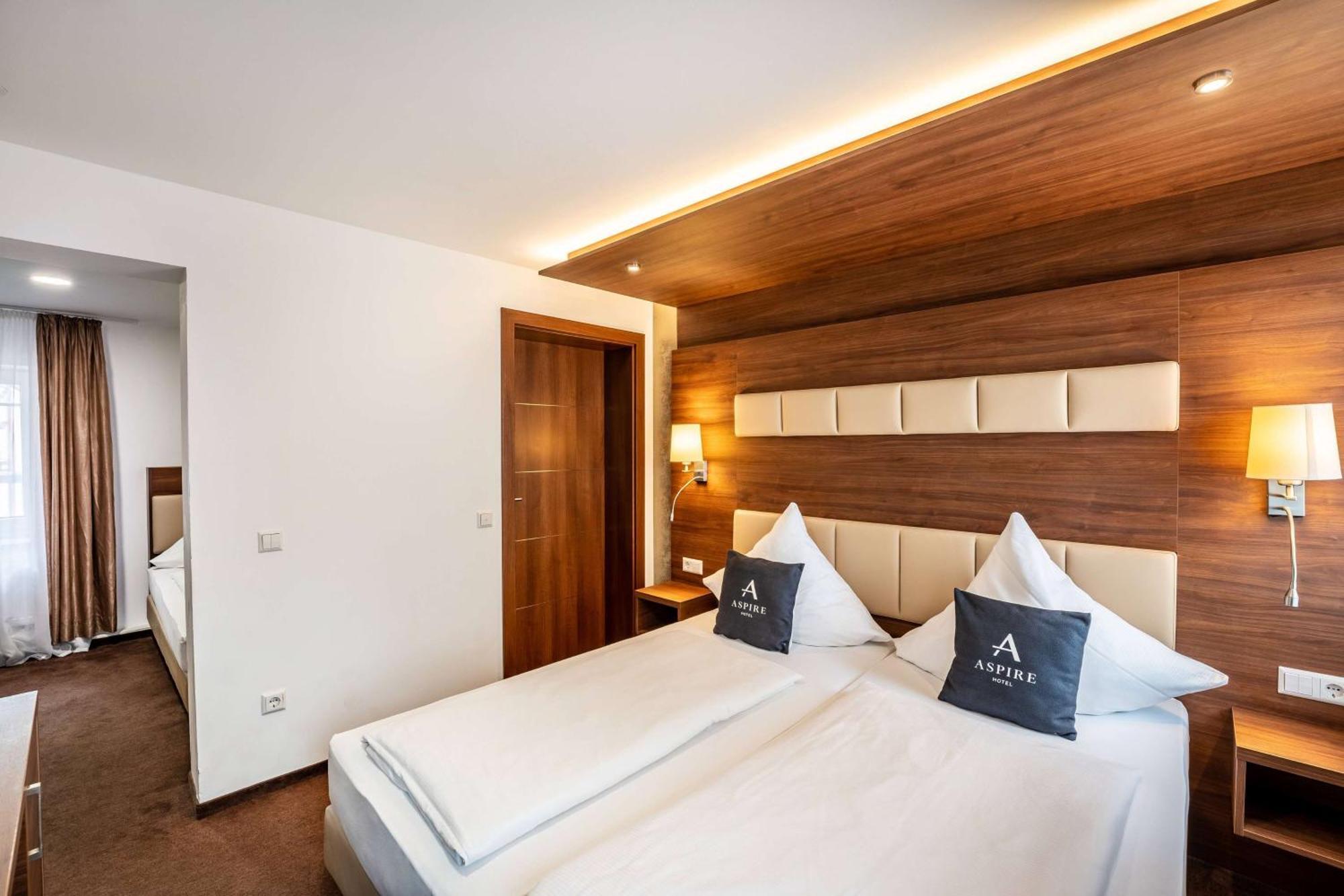 Stadthotel Reutlingen Eksteriør bilde