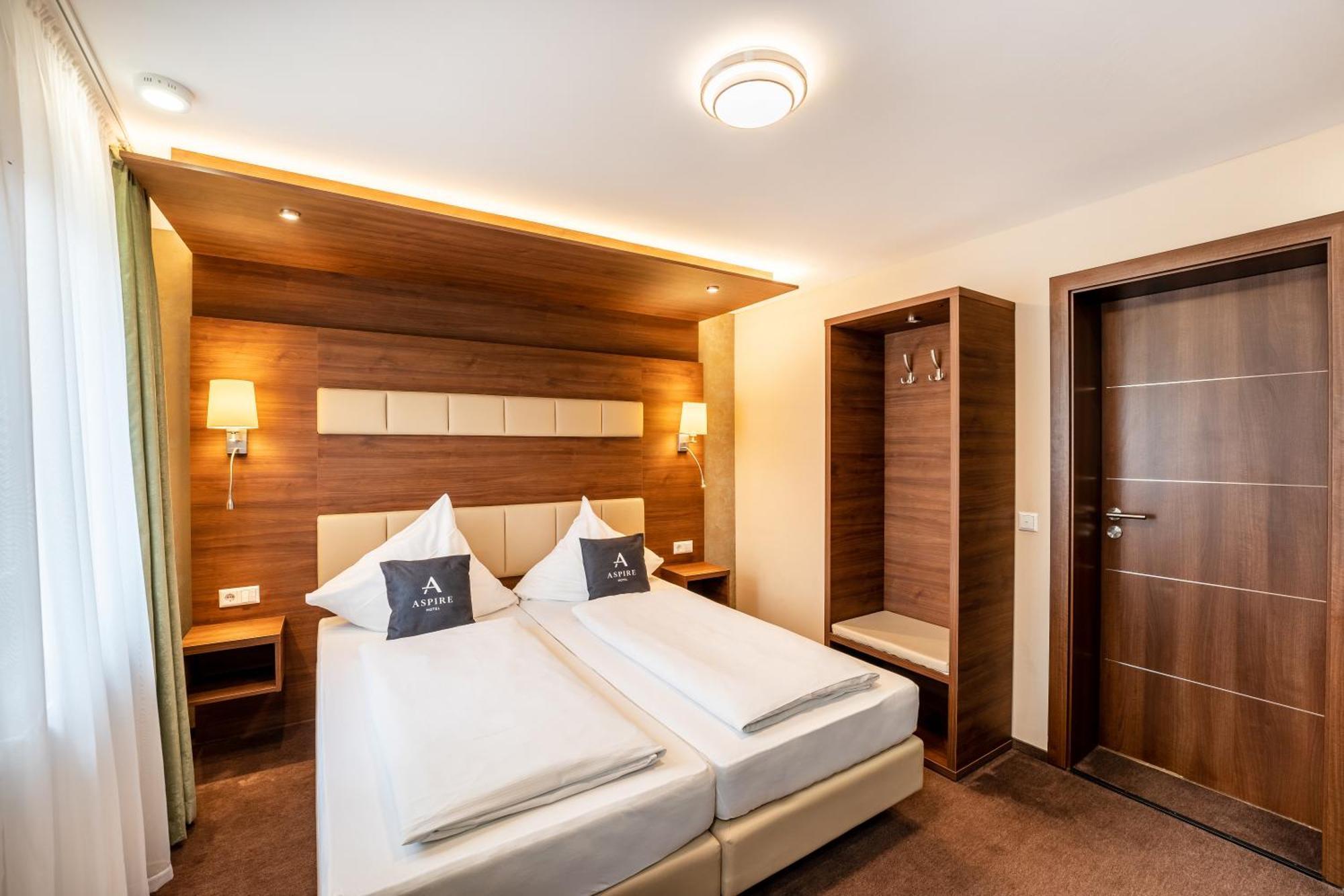 Stadthotel Reutlingen Eksteriør bilde