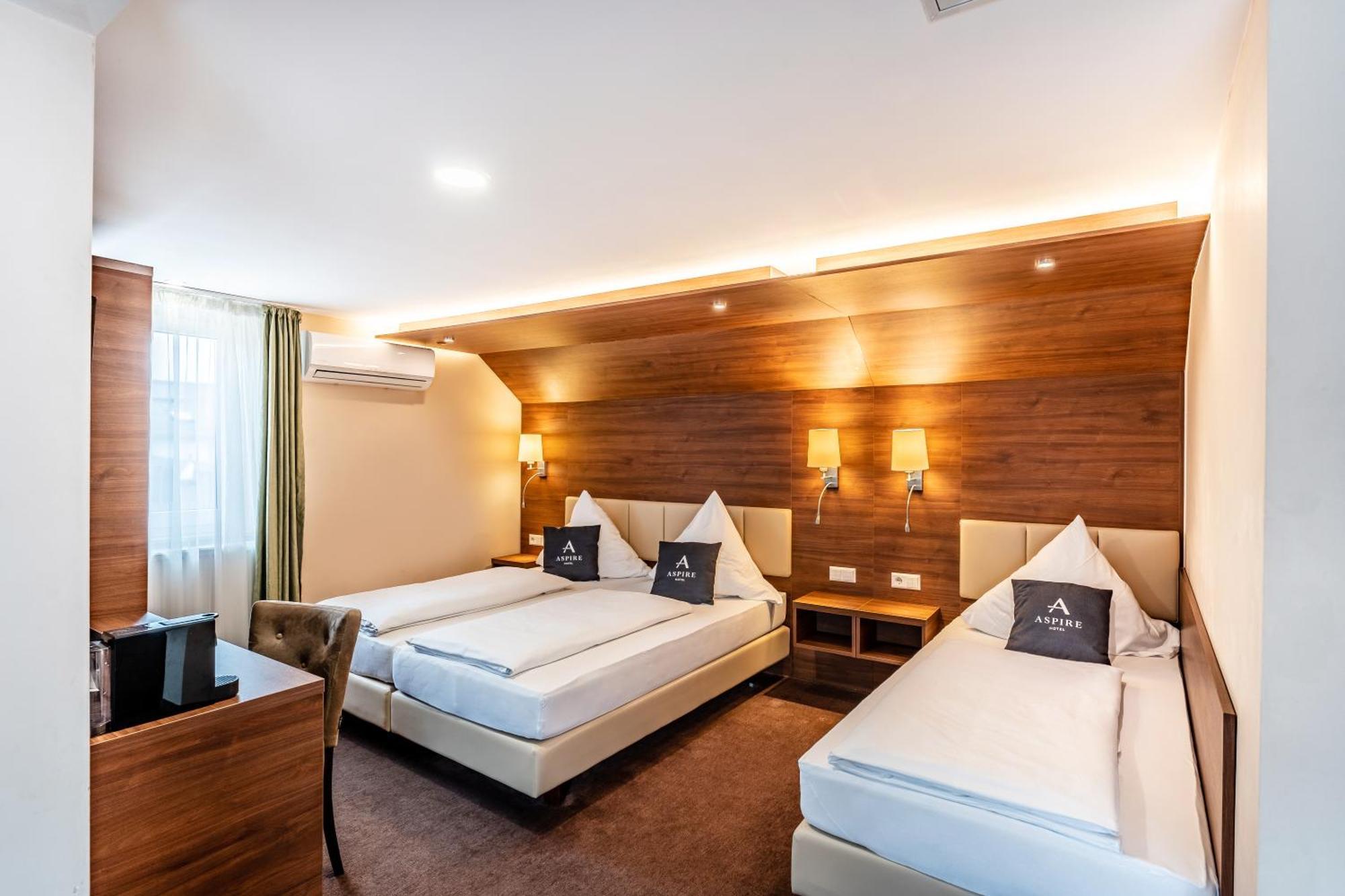 Stadthotel Reutlingen Eksteriør bilde