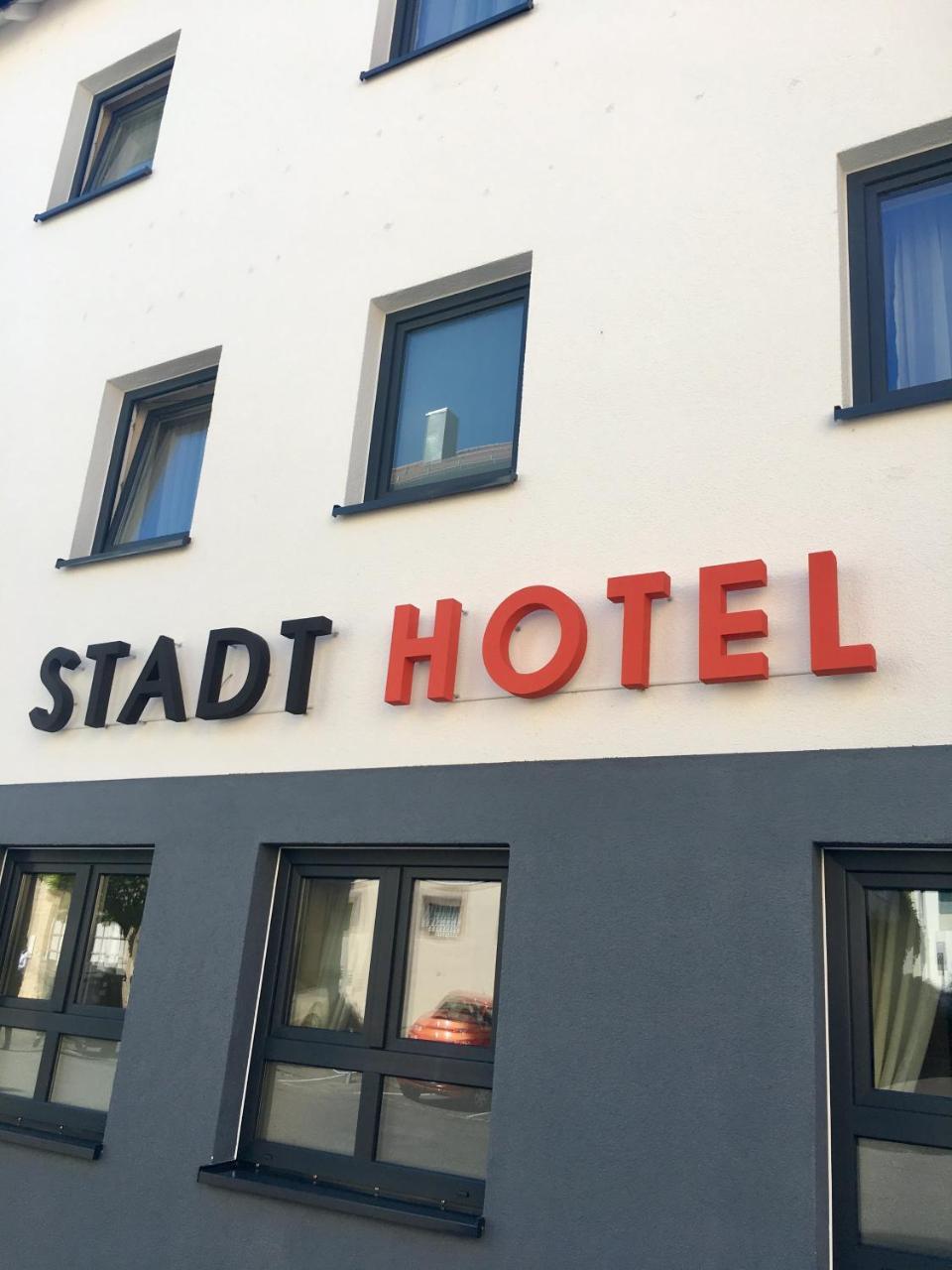 Stadthotel Reutlingen Eksteriør bilde