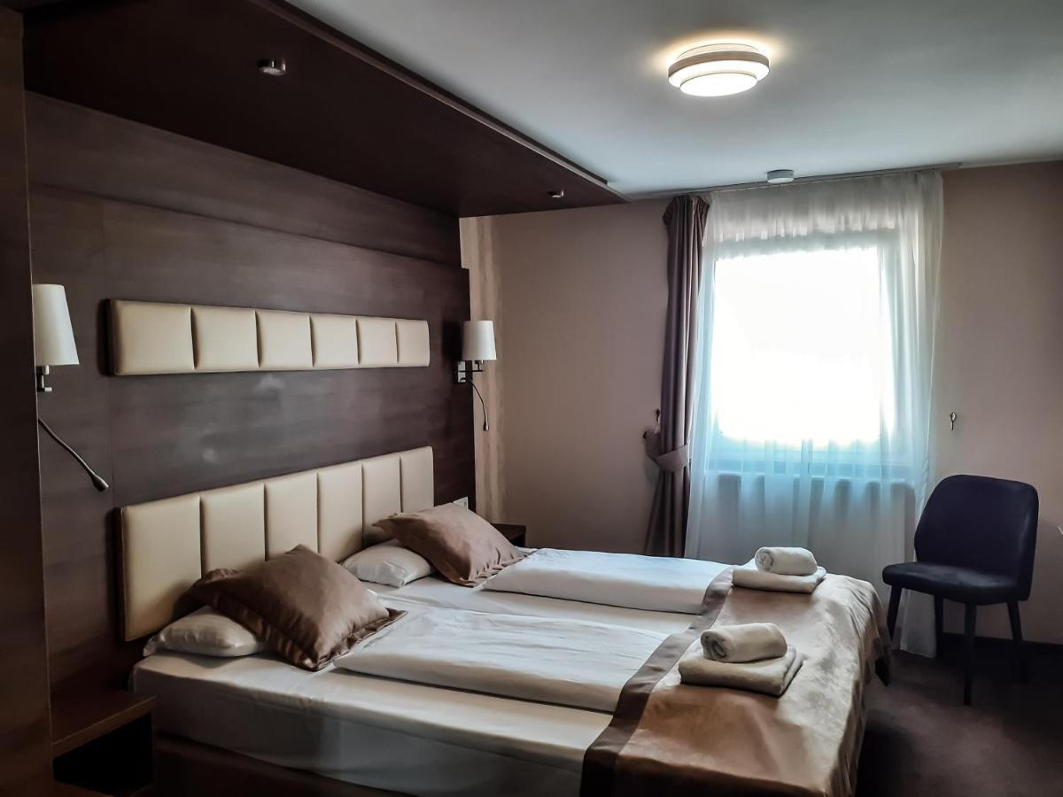 Stadthotel Reutlingen Eksteriør bilde