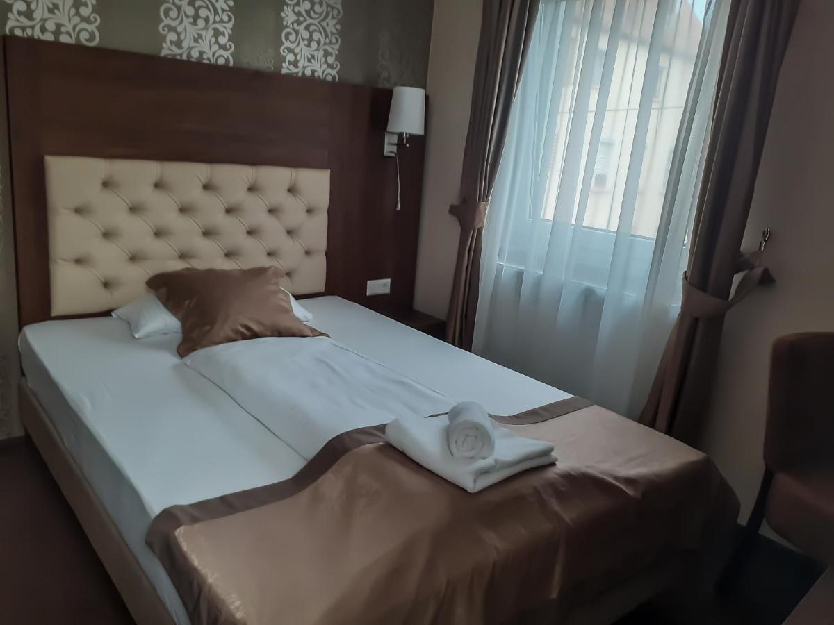 Stadthotel Reutlingen Eksteriør bilde